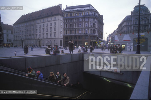 Vienna, Stephansplatz (Saint Stephens Square) / Vienna, Piazza Santo Stefano (Saint Stephens Square) - ©Marcello Mencarini/Rosebud2