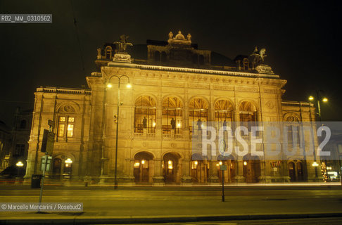 Vienna Opera House (Wien Staatsoper) / Teatro dellOpera di Vienna (Wien Staatsoper) - ©Marcello Mencarini/Rosebud2