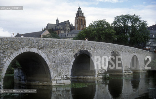 WETZLAR (Germany). Old Lahnbridge on the Lahn rive (Alte Lahnbrücke)r / Wetzlar (Germania). Ponte vecchio sul fiiume Lahn (Alte Lahnbrücke) - ©Marcello Mencarini/Rosebud2