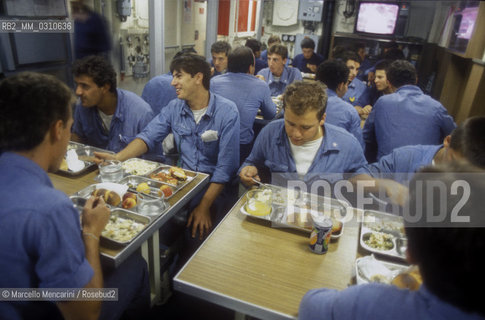 La Spezia Military Port. Italian Navy frigate ship ZEFIRO / La Spezia, Porto militare. La nave fregata della Marina italiana ZEFIRO - ©Marcello Mencarini/Rosebud2