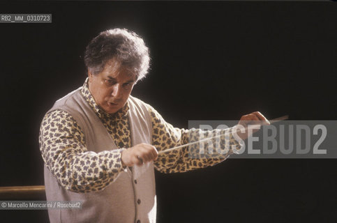 Soviet-born Israeli conductor Yuri Ahronovitch (about 1980) / Il direttore dorchestra Yuri Ahronovitch (1980 circa) - ©Marcello Mencarini/Rosebud2