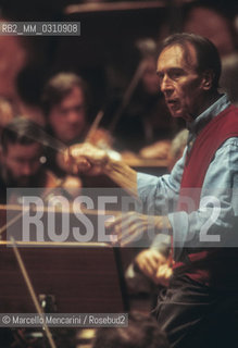 Claudio Abbado during a rehearsal with the Berlin Philharmonic Orchestra at Auditorium Pio XII in Rome, 2001 / Claudio Abbado durante una prova con i Berliner Philharmoniker allAuditorium Pio XII di Roma, 2001 - ©Marcello Mencarini/Rosebud2