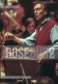 Claudio Abbado during a rehearsal with the Berlin Philharmonic Orchestra at Auditorium Pio XII in Rome, 2001 / Claudio Abbado durante una prova con i Berliner Philharmoniker allAuditorium Pio XII di Roma, 2001 - ©Marcello Mencarini/Rosebud2