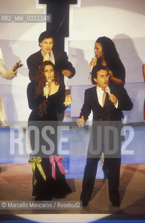 Sanremo Music Festival 1989. Italian pop singers Al Bano and Romina Power performing the song Cara terra mia, came in third place / Festival di Sanremo 1989. I cantanti Al Bano e Romina Power cantano la canzone Cara Terra mia, terza classificata - ©Marcello Mencarini/Rosebud2