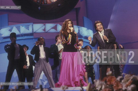 Sanremo Music Festival 1989. Italian pop singers Al Bano and Romina Power performing the song Cara terra mia, came in third place / Festival di Sanremo 1989. I cantanti Al Bano e Romina Power cantano la canzone Cara Terra mia, terza classificata - ©Marcello Mencarini/Rosebud2