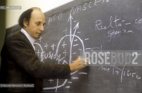 Italian sociologist Francesco Alberoni. Milan, 1982 / Francesco Alberoni, sociologo. Milan, 1982 - ©Marcello Mencarini/Rosebud2