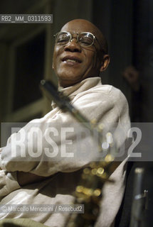Milan, Manzoni Theater, January 19, 2002. Joseph Jarman performing with Art Ensemble of Chicago / Milano, 19 gennaio 2002. Joseph Jarman in concerto con lArt Ensemble of Chicago - ©Marcello Mencarini/Rosebud2