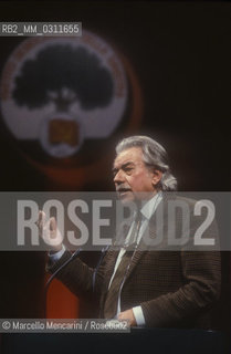 Literary critic Alberto Asor Rosa at XXth Rimini congress in February 1991, when Italian Communist Party changed its name to Democratic Party of the Left / Il critico letterario Alberto Asor Rosa al XX° Congresso del PCI-PDS che si tenne a Rimini nel 1991, quando il Partito Comunista Italiano divenne Partito Democratico della Sinistra (PDS) - ©Marcello Mencarini/Rosebud2