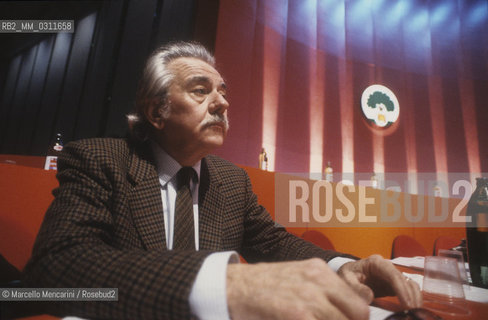 Literary critic Alberto Asor Rosa at XXth Rimini congress in February 1991, when Italian Communist Party changed its name to Democratic Party of the Left / Il critico letterario Alberto Asor Rosa al XX° Congresso del PCI-PDS che si tenne a Rimini nel 1991, quando il Partito Comunista Italiano divenne Partito Democratico della Sinistra (PDS) - ©Marcello Mencarini/Rosebud2