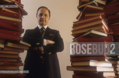 Rome, about 1990. Italian publisher Vittorio Avanzini, founder of Newton Compton publishing house / Roma, 1990 circa. Vittorio Avanzini, fondatore della casa editrice Newton Compton - ©Marcello Mencarini/Rosebud2