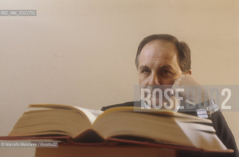 Rome, about 1990. Italian publisher Vittorio Avanzini, founder of Newton Compton publishing house / Roma, 1990 circa. Vittorio Avanzini, fondatore della casa editrice Newton Compton - ©Marcello Mencarini/Rosebud2