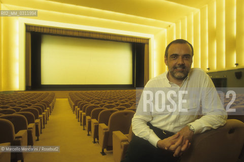 Venice Lido, 1999. Venice Film Festival director Alberto Barbera in the Sala Grande (great hall) of the Cinema Palace / Lido di Venezia, 1999. Il direttore della Mostra del Cinema di Venezia Alberto Barbera nella Sala grande del Palazzo del Cinema - ©Marcello Mencarini/Rosebud2