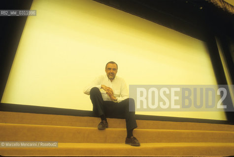 Venice Lido, 1999. Venice Film Festival director Alberto Barbera in the Sala Grande (great hall) of the Cinema Palace / Lido di Venezia, 1999. Il direttore della Mostra del Cinema di Venezia Alberto Barbera nella Sala grande del Palazzo del Cinema - ©Marcello Mencarini/Rosebud2