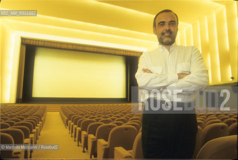 Venice Lido, 1999. Venice Film Festival director Alberto Barbera in the Sala Grande (great hall) of the Cinema Palace / Lido di Venezia, 1999. Il direttore della Mostra del Cinema di Venezia Alberto Barbera nella Sala grande del Palazzo del Cinema - ©Marcello Mencarini/Rosebud2