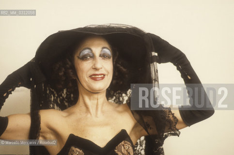 Rome, 1982. Theater actress Concetta Barra in her dressing room before a show / Roma, 1982. Lattrice di teatro Concetta Barra nel suo camerino prima di uno spettacolo - ©Marcello Mencarini/Rosebud2
