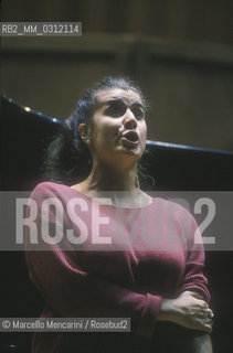 Rome, 1992. Opera singer Cecilia Bartoli performing a rehearsal / Roma, 1992. La cantante lirica Cecilia Bartoli durante una prova - ©Marcello Mencarini/Rosebud2