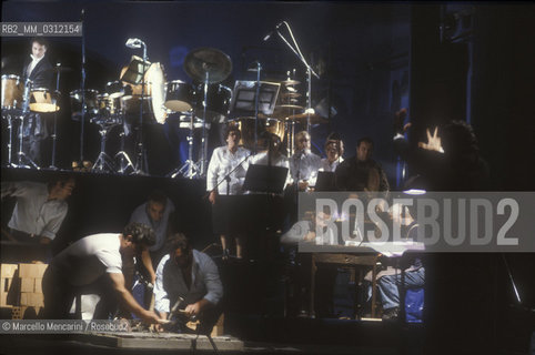 Venice Music Biennale 1991. Performance of Experimentum Mundi by composer Giorgio Battistelli / Biennale Musica di Venezia 1991. Esecuzione di Experimentum Mundi di Giorgio Battistelli - ©Marcello Mencarini/Rosebud2
