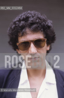 Paris, 1985. Italian singer-songwriter Eugenio Bennato / Parigi, 1985. Il cantautore Eugenio Bennato - ©Marcello Mencarini/Rosebud2