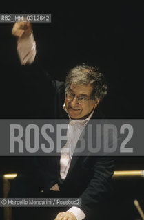 Siena 1995. Italian composer Luciano Berio conducting / Siena 1995. Il compositore Luciano Berio mentre dirige - ©Marcello Mencarini/Rosebud2