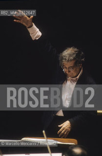 Siena 1995. Italian composer Luciano Berio conducting / Siena 1995. Il compositore Luciano Berio mentre dirige - ©Marcello Mencarini/Rosebud2