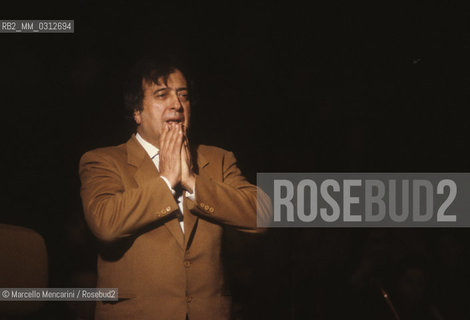 Italian composer Luciano Berio conducting (about 1982)  / Il compositore Luciano Berio mentre dirige (1982 circa) - ©Marcello Mencarini/Rosebud2