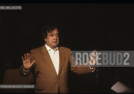 Italian composer Luciano Berio conducting (about 1982)  / Il compositore Luciano Berio mentre dirige (1982 circa) - ©Marcello Mencarini/Rosebud2
