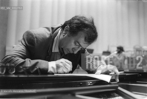 Rome, RAI Auditorium, about 1980. Italian composer Luciano Berio / Roma, Auditorium RAI, 1980 circa. Il compositore Luciano Berio - ©Marcello Mencarini/Rosebud2