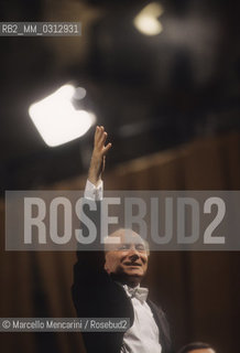 Israeli conductor Gary Bertini performing (1995) / Il direttore dorchestra Gary Bertini durante un concerto (1995) - ©Marcello Mencarini/Rosebud2