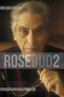 Rome 1987. Italian movie critic Guglielmo Biraghi in his house / Roma 1987. Il critico cinematografico Guglielmo Biraghi nella sua casa - ©Marcello Mencarini/Rosebud2
