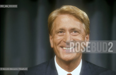 Italian sport journalist Aldo Biscardi in his TV program Il processo del lunedì (The Mondays Trial), 1989 / Il giornalista sportivo Aldo Biscardi  mentre conduce il suo programma Il processo del lunedì, 1989 - ©Marcello Mencarini/Rosebud2