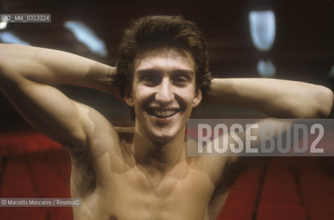 Sanremo (Imperia), 1991. Argentinian dancer Julio Bocca  / Sanremo (Imperia), 1991. Il ballerino Julio Bocca - ©Marcello Mencarini/Rosebud2