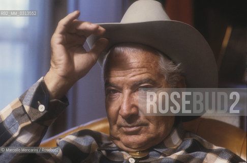 Milan, about 1985. Italian cartoonist Gianluigi Bonelli author of the character Tex Willer / Milano, 1985 circa. Il disegnatore di fumetti Gianluigi Bonelli, autore di Tex Willer - ©Marcello Mencarini/Rosebud2
