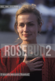 Venice Lido, Venice Film Festival 1995. French actress Sandrine Bonnaire, winner with Isabelle Huppert of Coppa Volpi for best actress for their roles in the movie La Cérémonie directed by Claude Chabrol / Lido di Venezia, Mostra del Cinema di Venezia 1995. Lattrice Sandrine Bonnaire vincitrice con Isabelle Huppert della Coppa Volpi per la migliore attrice per la loro interpretazione nel film La Cérémonie (Il buio nella mente) diretto da Claude Chabrol - ©Marcello Mencarini/Rosebud2