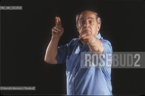 French composer and conductor Pierre Boulez during a rehearsal (about 1990) / Il compositore e direttore dorchestra Pierre Boulez durante una prova (1990 circa) - ©Marcello Mencarini/Rosebud2