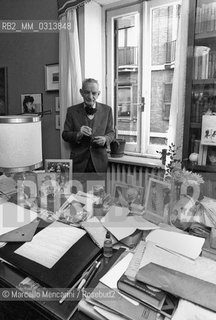Rome, 1980. Swiss-born Italian pharmacologist Daniel Bovet, who won the 1957 Nobel Prize in Physiology or Medicine for his discovery of drugs that block the actions of specific neurotransmitters / Roma, 1980. Il farmacologo svizzero, naturalizzato italiano, Daniel Bovet, vincitore nel 1957 del premio Nobel per la Medicina e la Fisiologia - ©Marcello Mencarini/Rosebud2