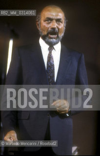 Italian opera baritone Renato Bruson performing in a recital (1988) / Il baritono Renato Bruson durante un concerto (1988) - ©Marcello Mencarini/Rosebud2