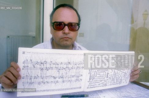 Genazzano (Rome), 1988. Italian composer Sylvano Bussotti at home / Genazzano (Roma), 1988. Il compositore Sylvano Bussotti nella sua casa - ©Marcello Mencarini/Rosebud2
