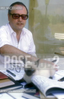 Genazzano (Rome), 1988. Italian composer Sylvano Bussotti at home / Genazzano (Roma), 1988. Il compositore Sylvano Bussotti nella sua casa - ©Marcello Mencarini/Rosebud2