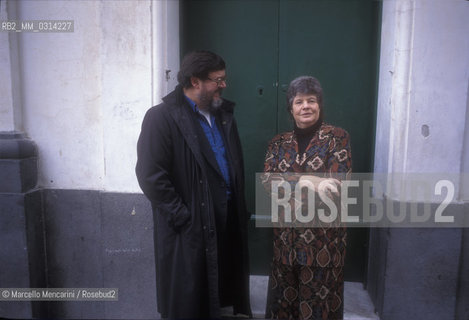 Capri, 1995, British writer Antonia Byatt and her husband Peter John Duffy / Capri, 1995. La scrittrice inglese Antonia Byatt e suo marito Peter John Duffy - ©Marcello Mencarini/Rosebud2