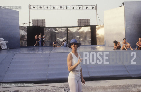 Rome, about 1980. American contemporary dance choreographer, performer, and poet Carolyn Carlson during a rehearsal / Roma, 1980 circa. La coreografa, danzatrice e poetessa Carolyn Carlson durante una prova - ©Marcello Mencarini/Rosebud2
