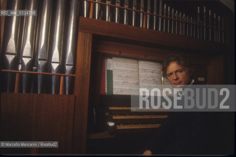 Rome, about 1985. Italian organist Giorgio Carnini / Roma, 1985 circa. Lorganista Giorgio Carnini - ©Marcello Mencarini/Rosebud2