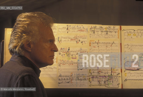 Rome, Chiesa di SantIgnazio, 1999. Italian organist Giorgio Carnini / Roma, Chiesa di SantIgnazio, 1999. Lorganista Giorgio Carnini - ©Marcello Mencarini/Rosebud2