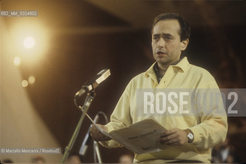 Vatican City, about 1985. Spanish tenor José Carreras during a rehearsal in the Nervi Hall / Città del Vaticano, 1985 circa. Il tenore José Carreras durante una prova in Sala Nervi - ©Marcello Mencarini/Rosebud2
