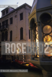 Venice, 1998. Pied-a-terre of Giacomo Casanova at San Moisè / Venezia, 1998. Casino di Casanova a San Moisè - ©Marcello Mencarini/Rosebud2