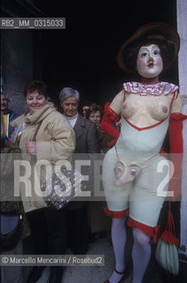 Venice Carnival 1998 dedicated to Giacomo Casanova. Mask / Carnevale di Venezia 1998 dedicato a Giacomo Casanova. Maschera - ©Marcello Mencarini/Rosebud2