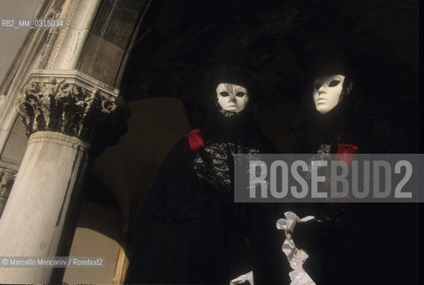 Venice Carnival 1998 dedicated to Giacomo Casanova. Masks / Carnevale di Venezia 1998 dedicato a Giacomo Casanova. Maschere - ©Marcello Mencarini/Rosebud2