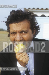 Venice Lido, Venice Film festival 1992. Italian TV presenter Piero Chiambretti / Lido di Venezia, Mostra del Cinema di venezia 1992. Il presentatore televisivo Piero Chiambretti - ©Marcello Mencarini/Rosebud2