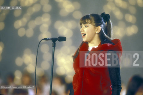 Vatican City, December 1998. British classical-pop soprano Charlotte Church during the rehearsal of the Vaticans Christmas Concert 1998/ Città del Vaticano, dicembre 1998. La cantante lirica e pop Charlotte Church durante le prove del Concerto di Natale in Vaticano 1998 - ©Marcello Mencarini/Rosebud2