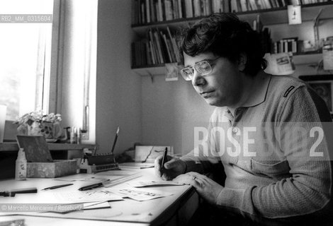 Rome, 1980. Italian cartoonist Guido Clericetti in his studio / Roma, 1980. Il disegnatore Guido Clericetti nel suo studio - ©Marcello Mencarini/Rosebud2