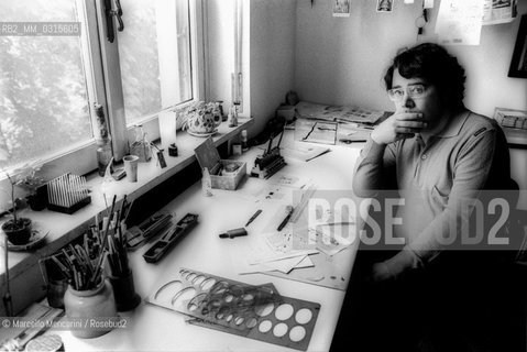 Rome, 1980. Italian cartoonist Guido Clericetti in his studio / Roma, 1980. Il disegnatore Guido Clericetti nel suo studio - ©Marcello Mencarini/Rosebud2